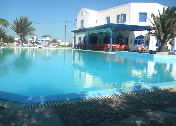 Hotel Perissa
